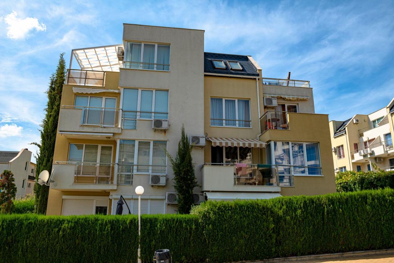 Menada Belle View Apartments Sveti Vlas Exteriér fotografie