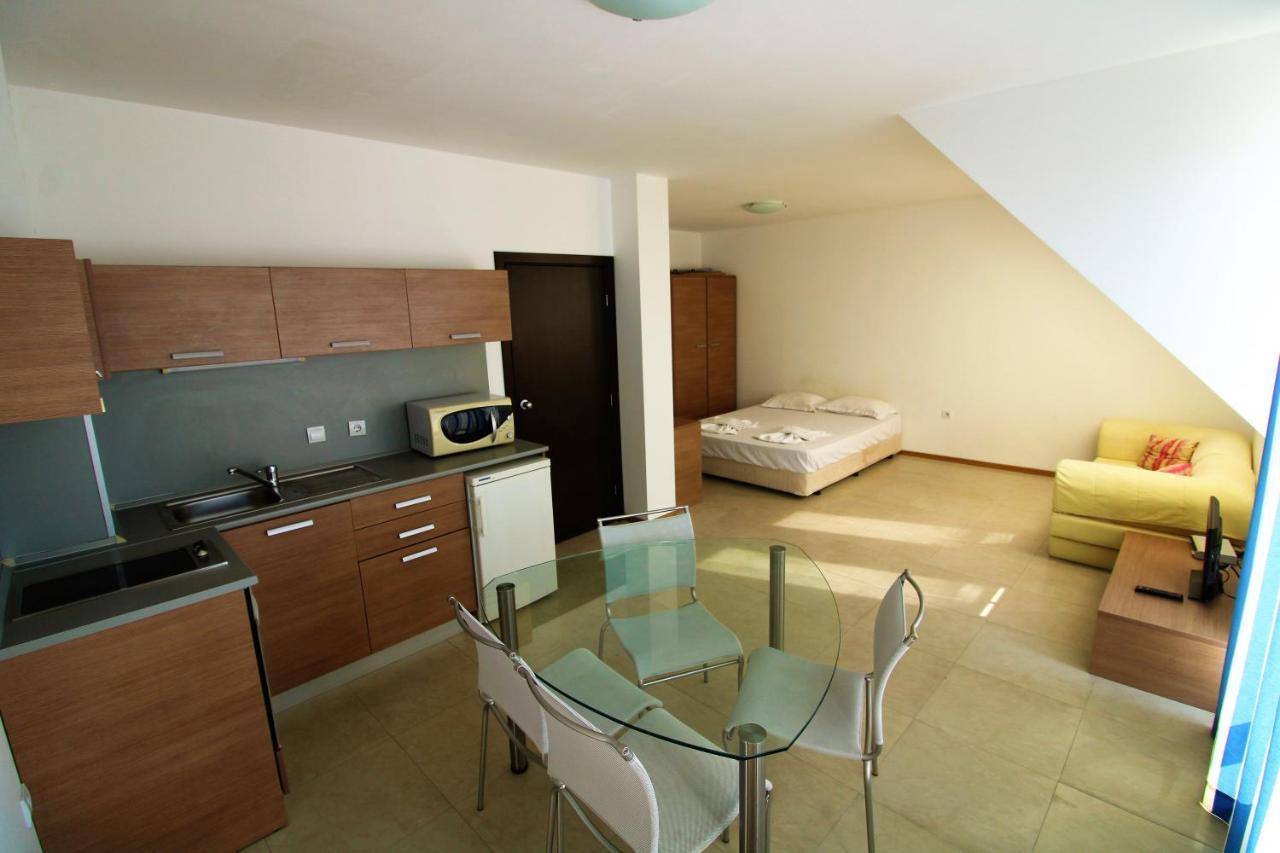 Menada Belle View Apartments Sveti Vlas Exteriér fotografie