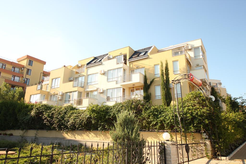 Menada Belle View Apartments Sveti Vlas Exteriér fotografie